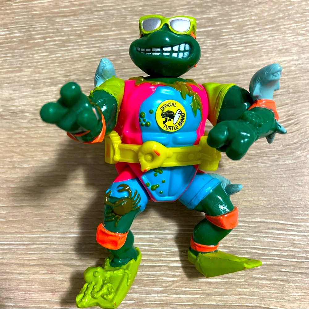 1990 Teenage Mutant Ninja Turtles TMNT Sewer Surfer Mike Action Figure